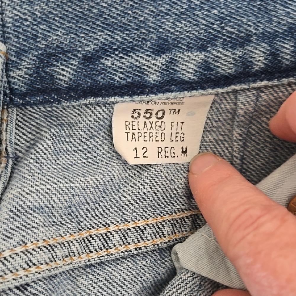 Levi's 550 Relaxed Blue Denim Painted Yellow Banana Design Tapered Leg Jeans - Picture 11 of 15
